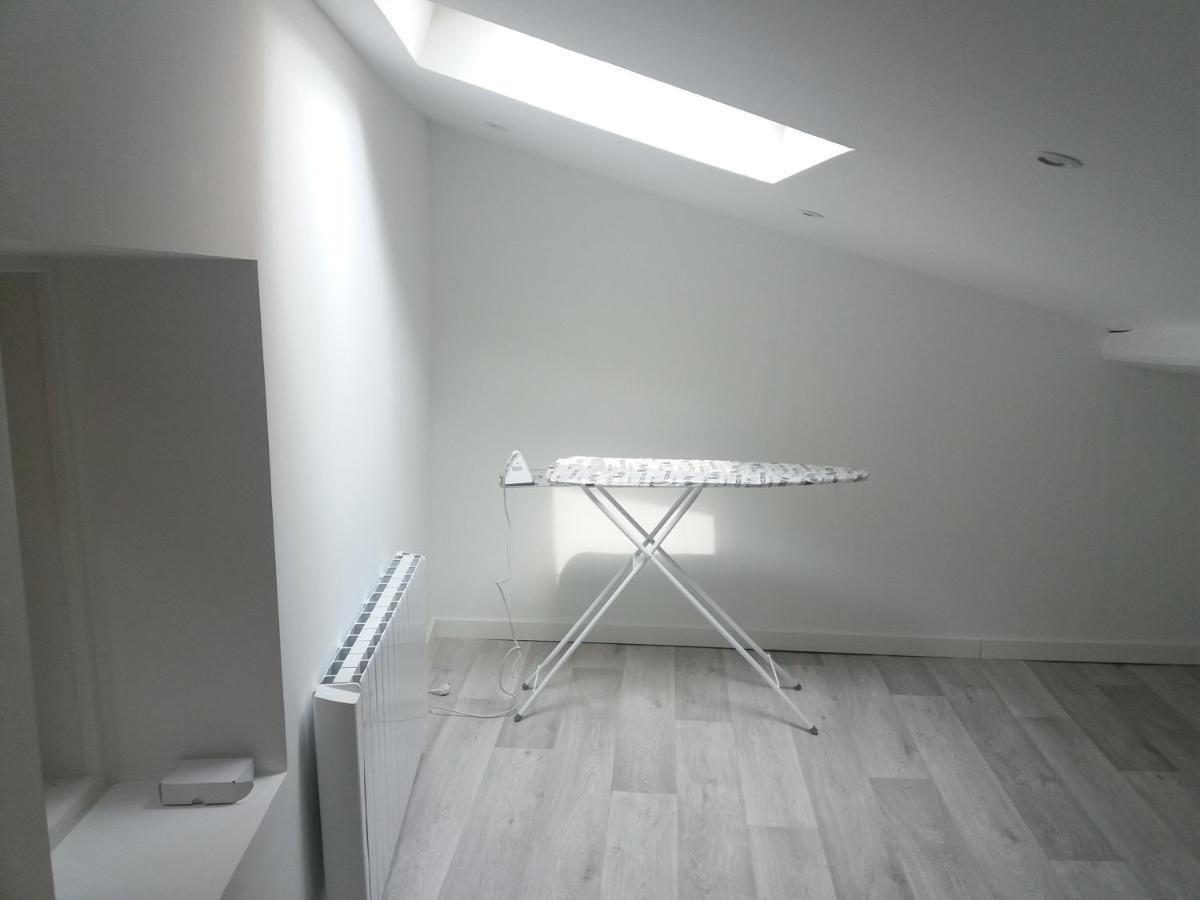 Appartement Netflix Centre De Vienne Pres De Lyon Экстерьер фото